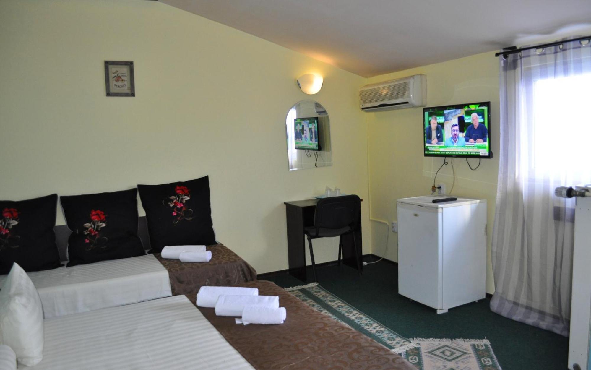 Pension Flamingo Брашов Экстерьер фото