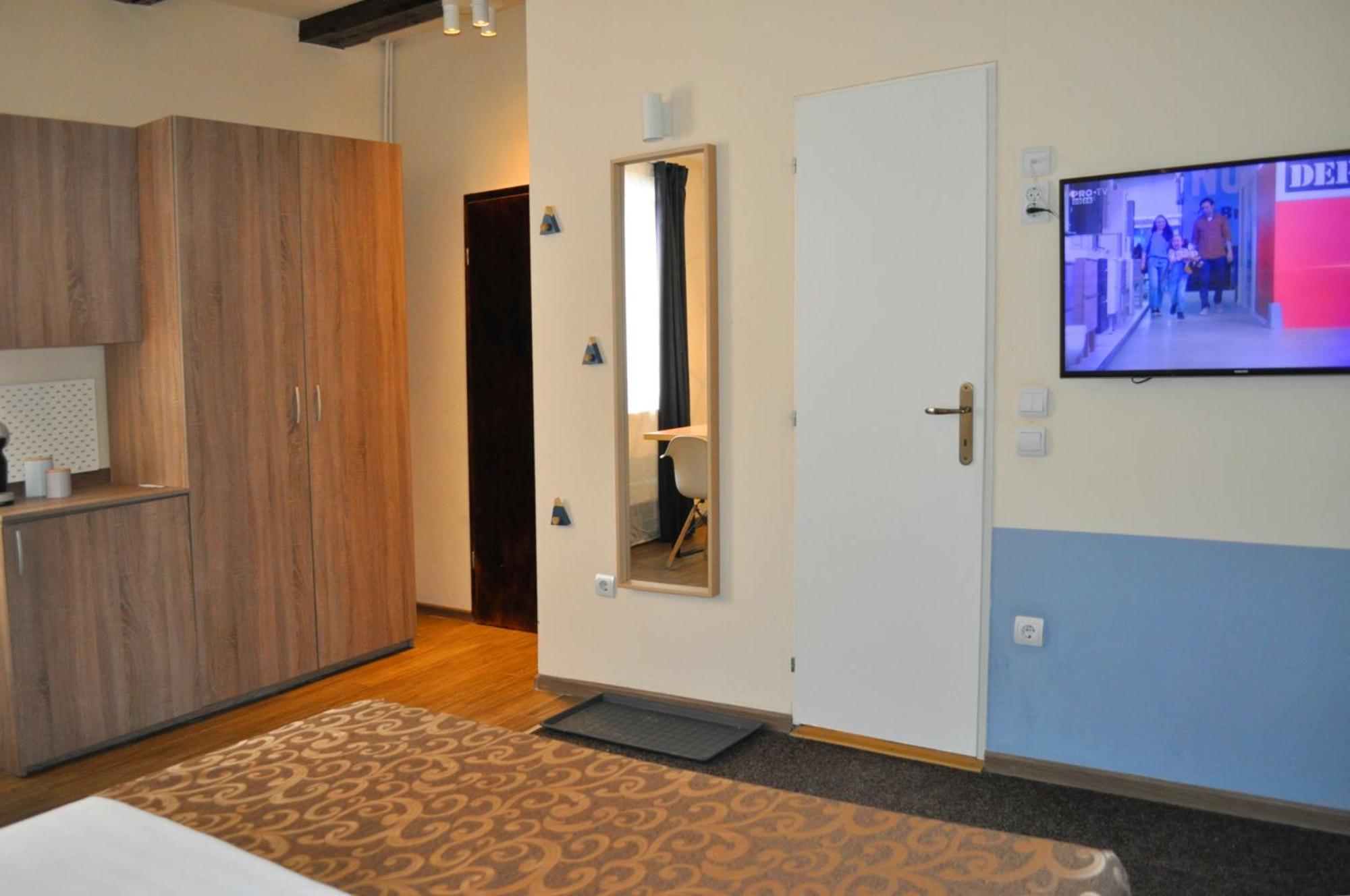 Pension Flamingo Брашов Экстерьер фото