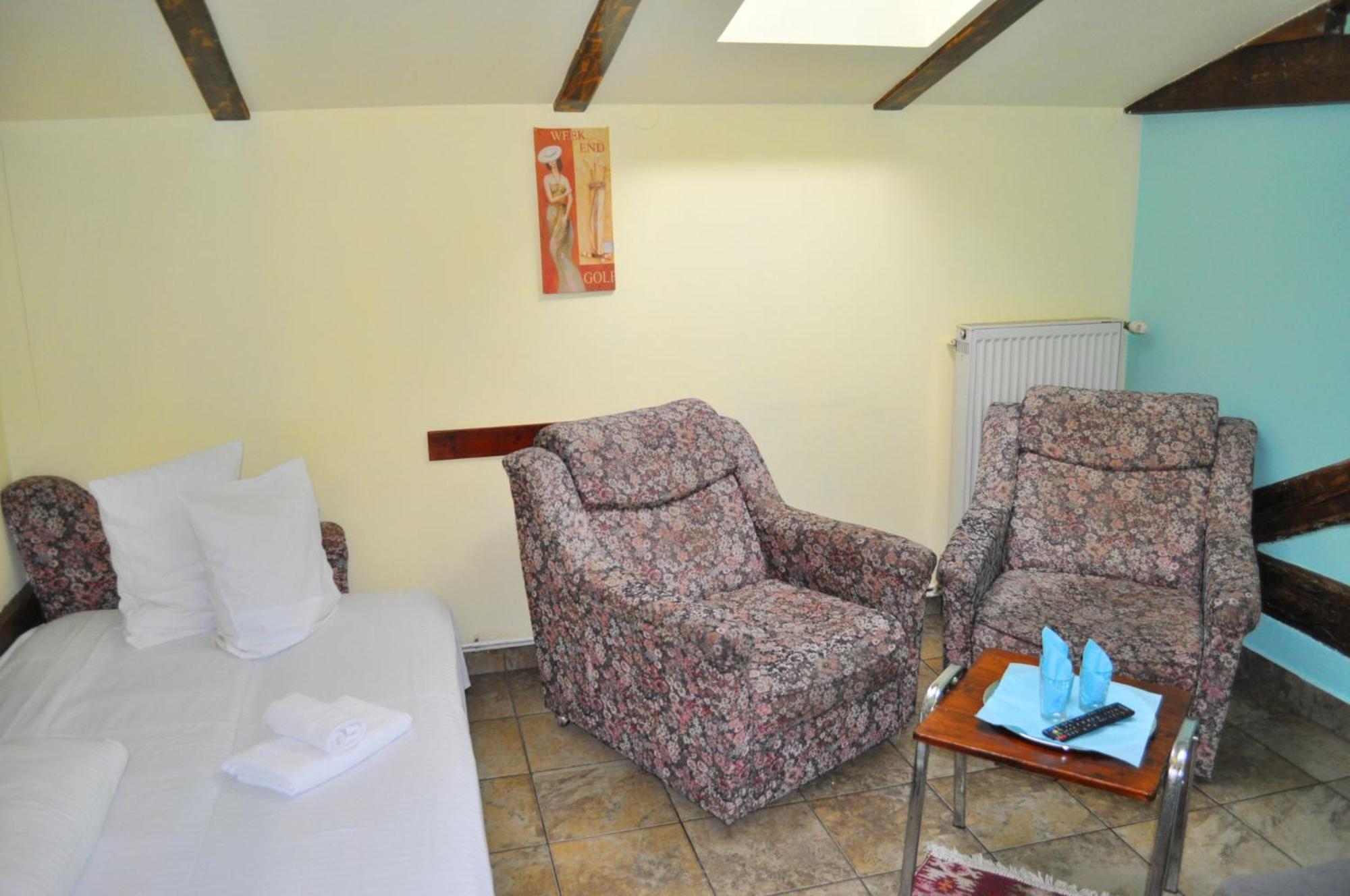 Pension Flamingo Брашов Экстерьер фото