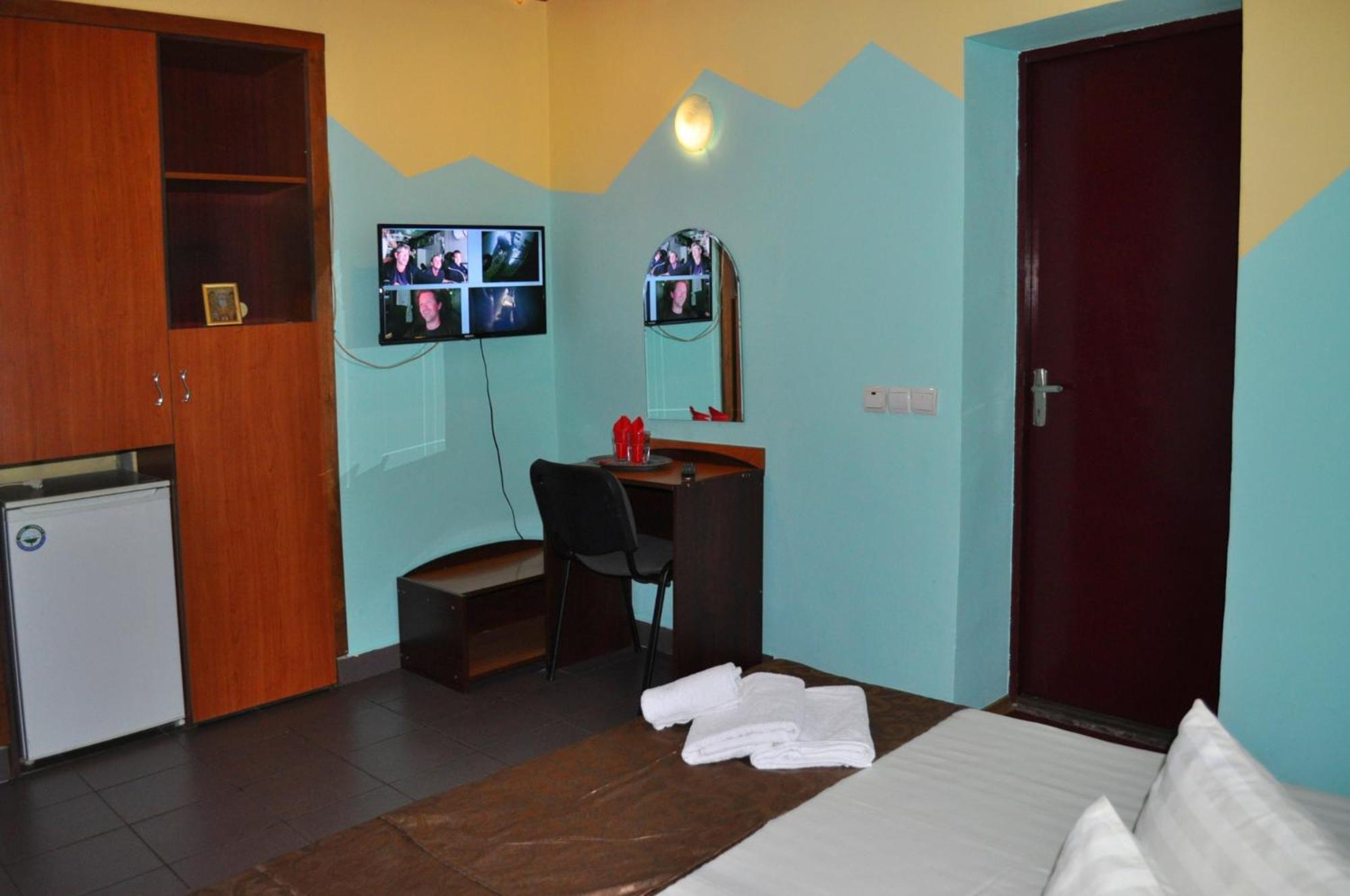 Pension Flamingo Брашов Экстерьер фото