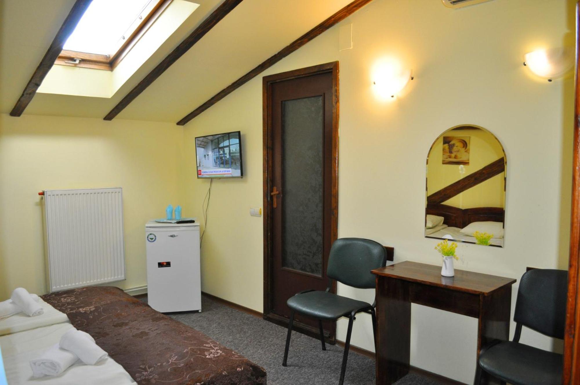 Pension Flamingo Брашов Экстерьер фото